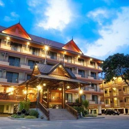 Baankhun Chiang Mai Hotel Екстер'єр фото